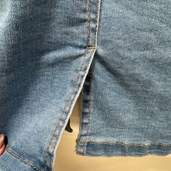 Judy Blue Zip Up Denim Jean Jacket - Picture 10 of 12